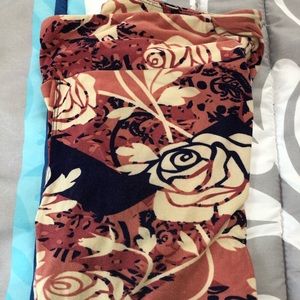 Pink rose lularoe leggings